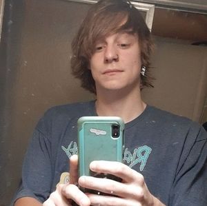 Meet your Posher, Dominick